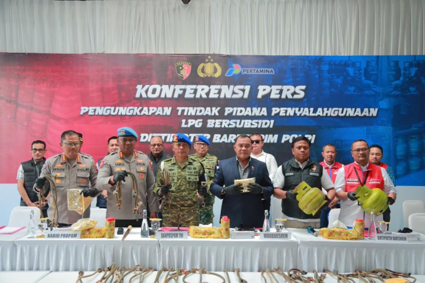 Bareskrim Polri Ungkap Kasus Ilegal LPG Subsidi